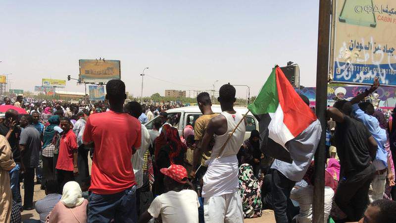Кто осуществил переворот в Судане. Колонка Николая Старикова