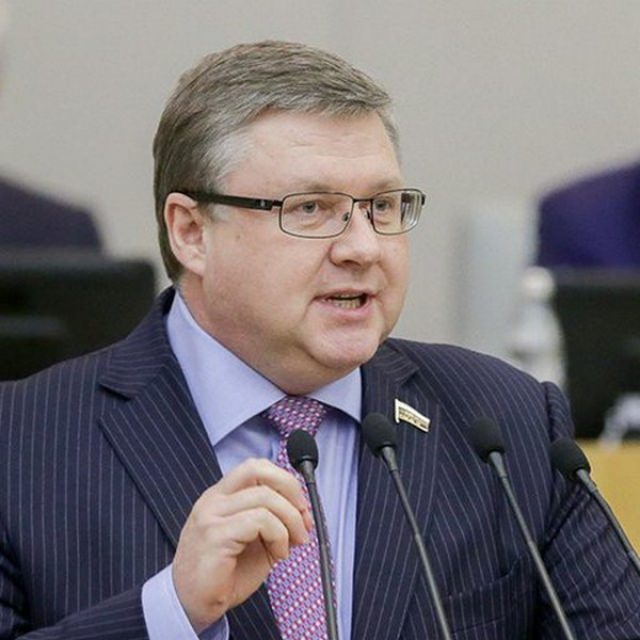 Георгий Карлов 