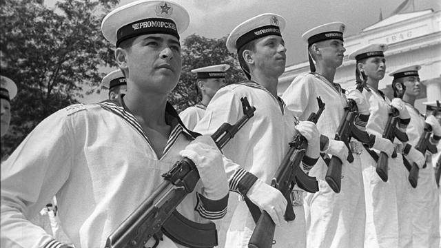 Парад моряков в честь дня Военно-Морского флота, 1971 г.