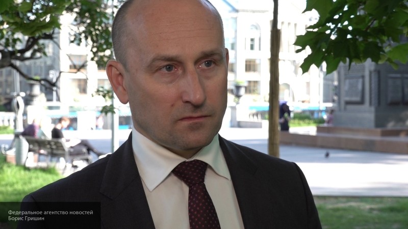 Стариков считает, что Зеленский выдвигает заведомо неприемлемые условия для Донбасса