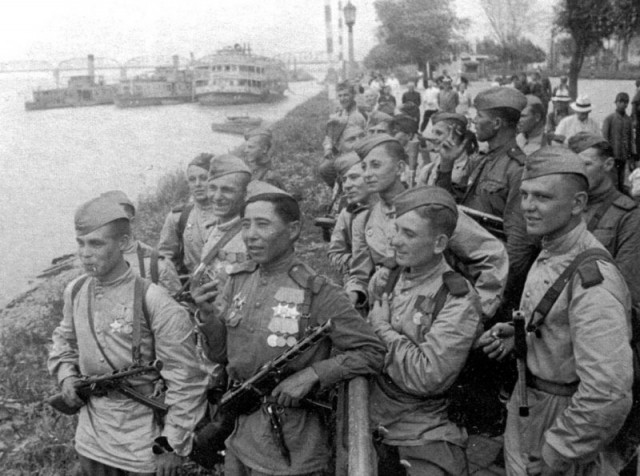 Солдаты Красной армии на Дальнем Востоке
