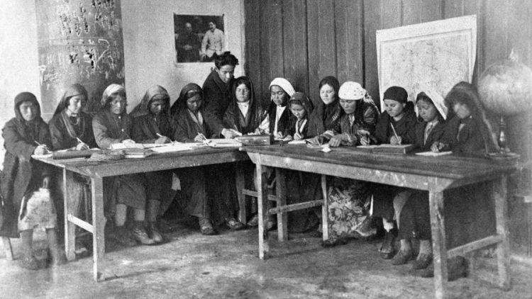 Пути преодоления детской беспризорности в Советской России в 1920-1930-е годы