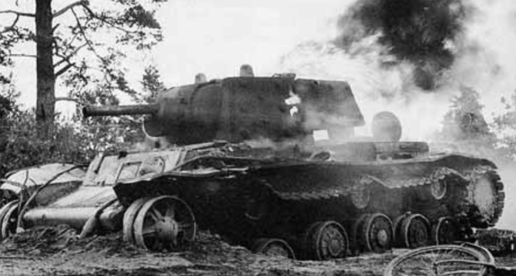 Советский танк-призрак: Как танк КВ задержал продвижение танковой дивизии вермахта и почему эти данные засекречены