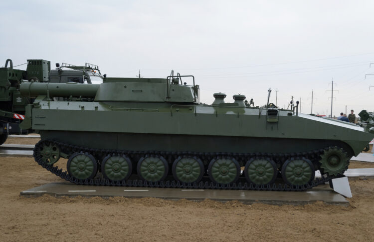 Секрет "Змея Горыныча": Почему танк, у которого нет ни одного орудия, наводит ужас на ВСУ
