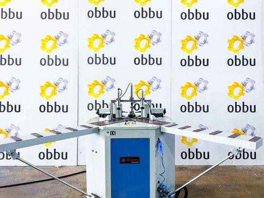 OZGENC OMRM 136 Углообжимной пресс для алюминиевых окон