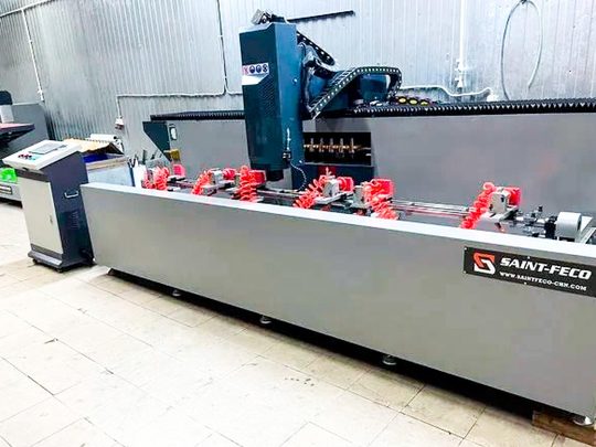SAINT-FECO LZXA-CNC-3000 Сверлильно-фрезерный станок с ЧПУ для алюминиевых профилей