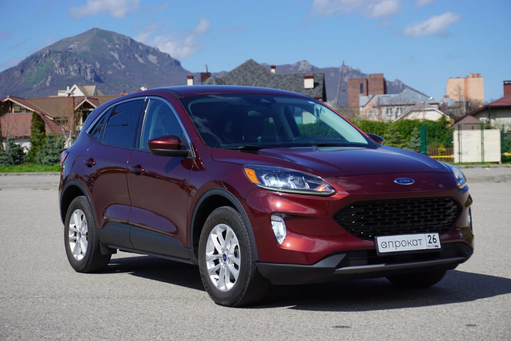 Ford Kuga 2021 — аренда и прокат в Пятигорске | А-Прокат