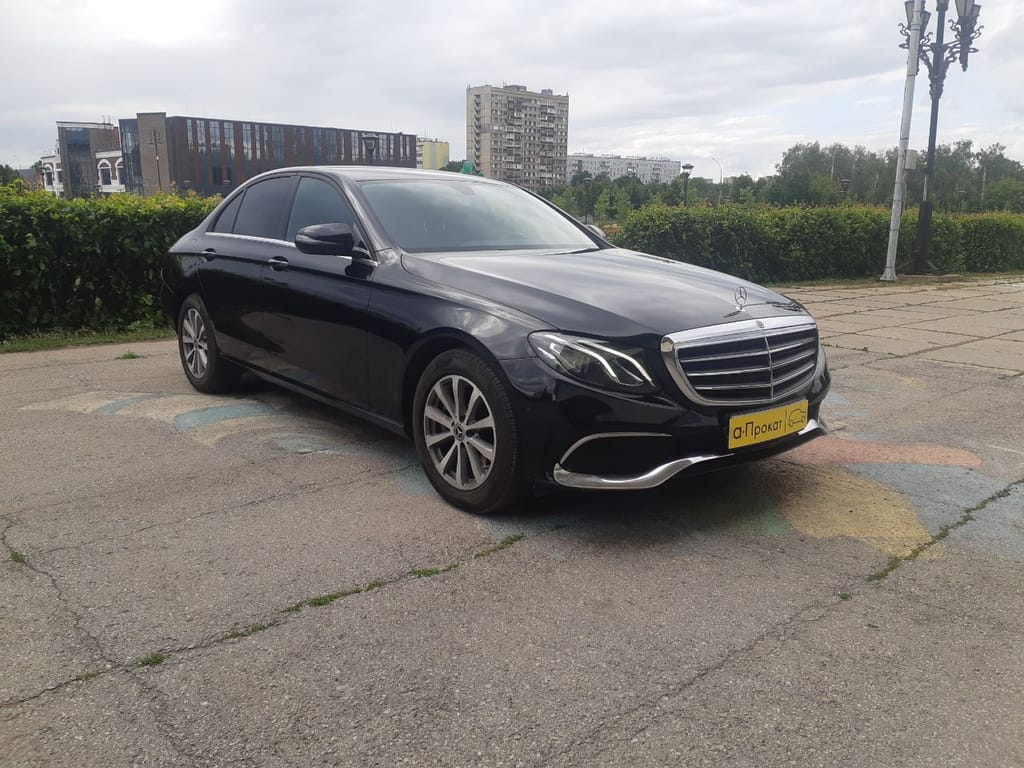 Mercedes-Benz E-Класс 2018 — аренда и прокат в Тольятти | А-Прокат