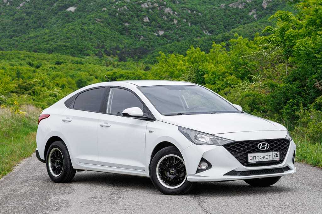 Hyundai Solaris 2020 — аренда и прокат в Пятигорске | А-Прокат