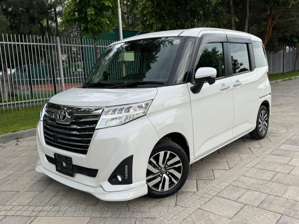 Toyota Roomy 2018 — аренда и прокат в Краснодаре | А-Прокат
