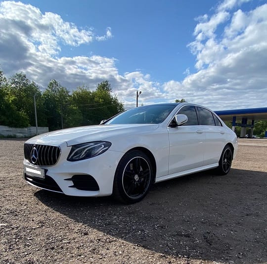 Mercedes-Benz E-Класс 2016 — аренда и прокат в Калининграде | А-Прокат