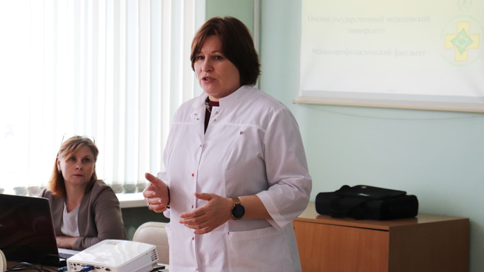 Оксана Пасечник_ОмГМУ