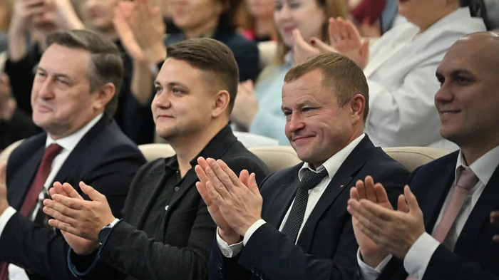 Александр Дерябин