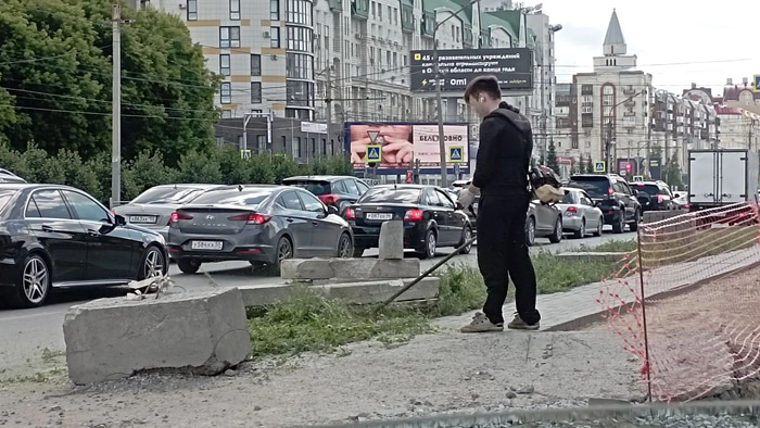 Покос травы Омск