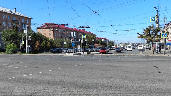 Ленинградская площадь