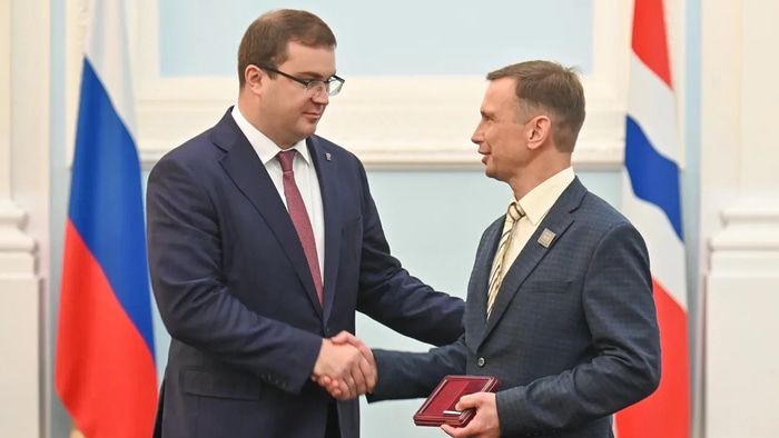 Хоценко_Родионов_вручение почетного звания