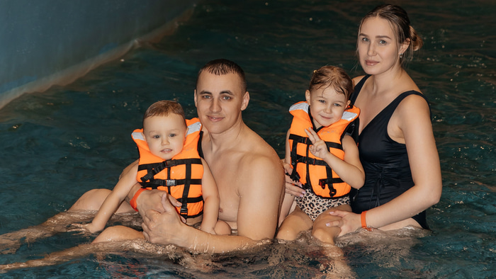 Акварио май