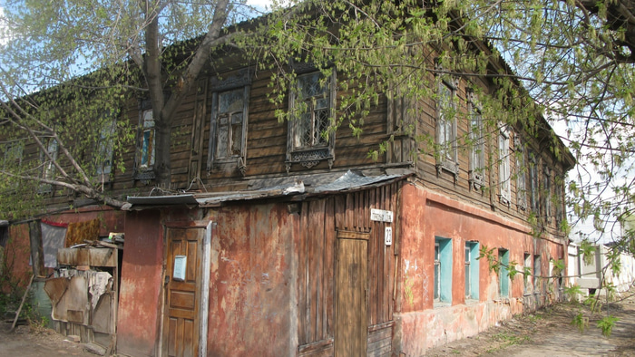 ул. Красных Зорь, 23