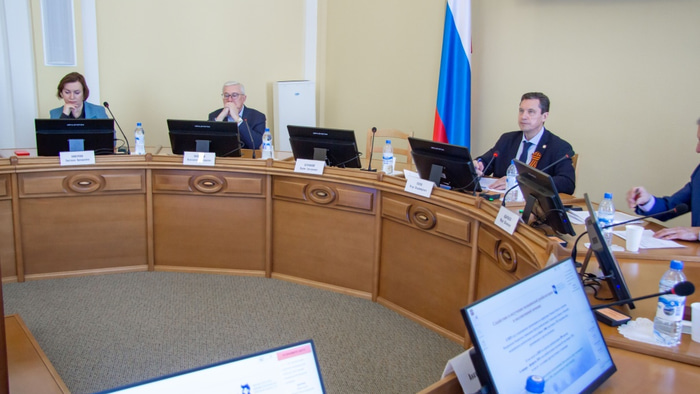 комитет по социальной политике ЗС 16 апреля 2026