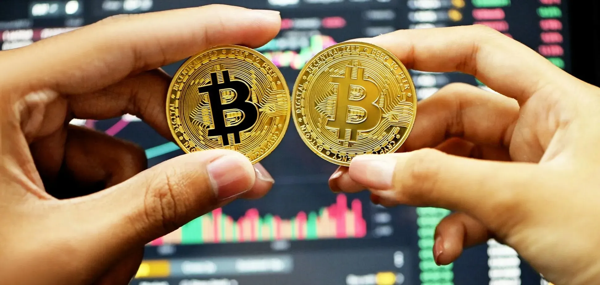 Crypto for Self-Employed and Sole Proprietors: How to Get Paid by Clients Without Turning Your Card into a P2P Exchange