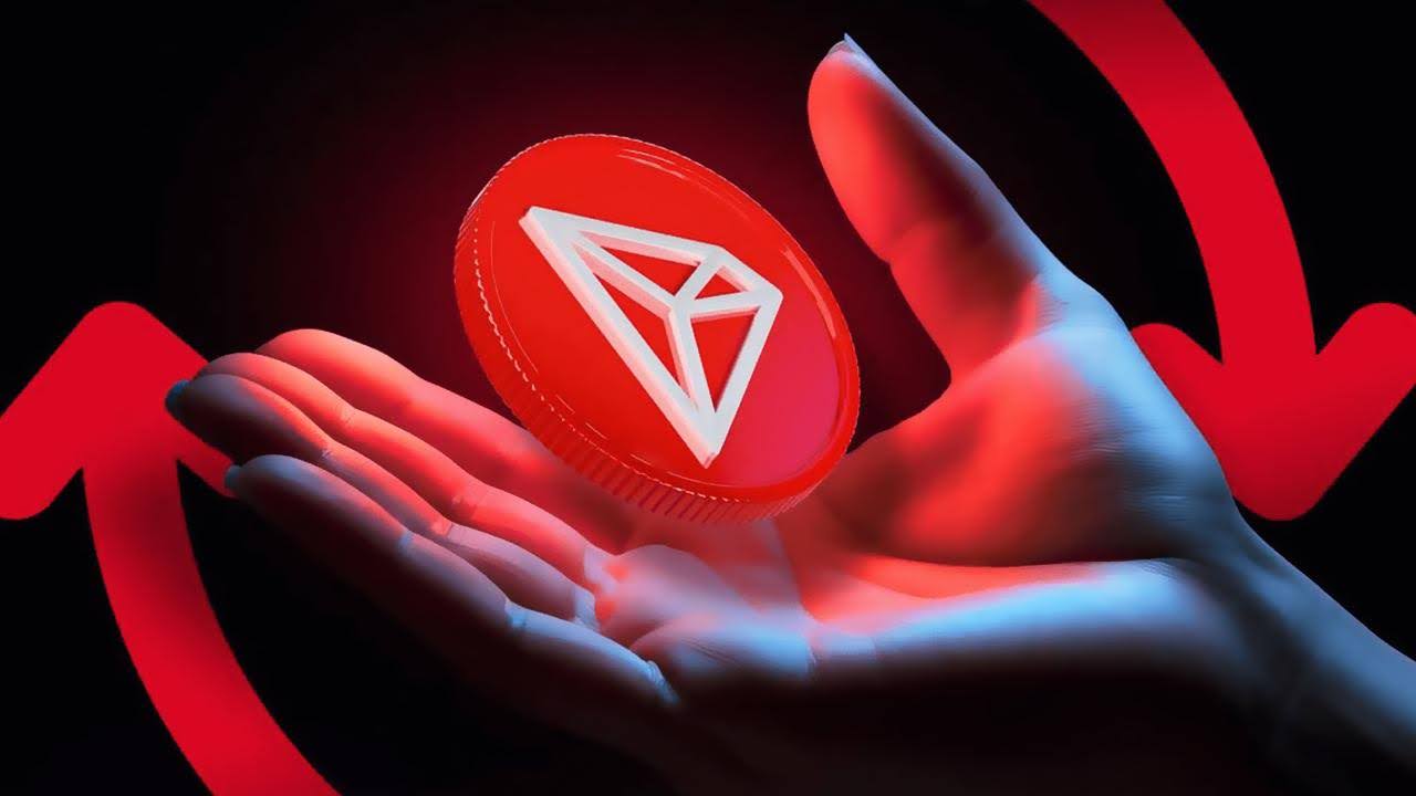 TRX: прогноз на 2026 год и как удобно тратить крипту в России через OneSix