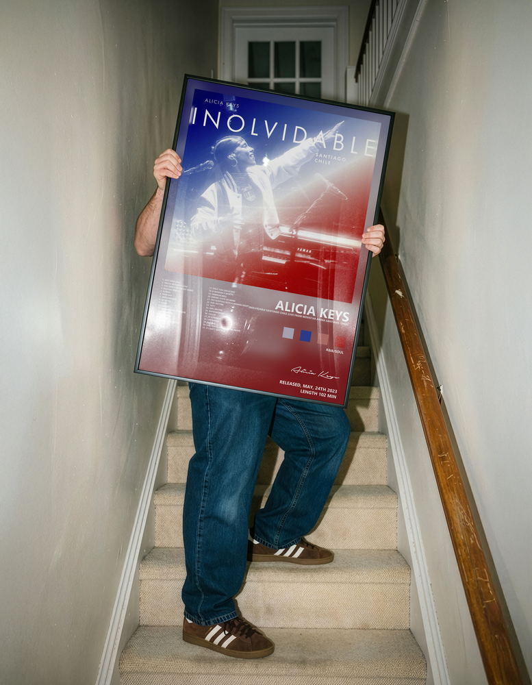 Music poster: Alicia Keys - Inolvidable Santiago Chile Live from Movistar Arena Santiago Chile
