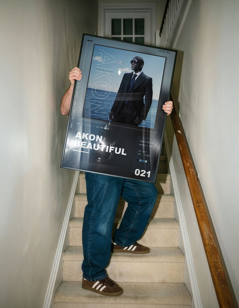 Music poster: Akon - Beautiful