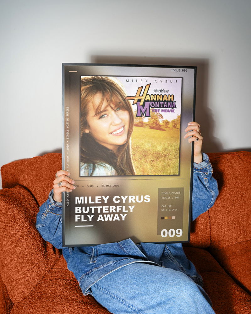 Music poster: Miley Cyrus - Butterfly Fly Away