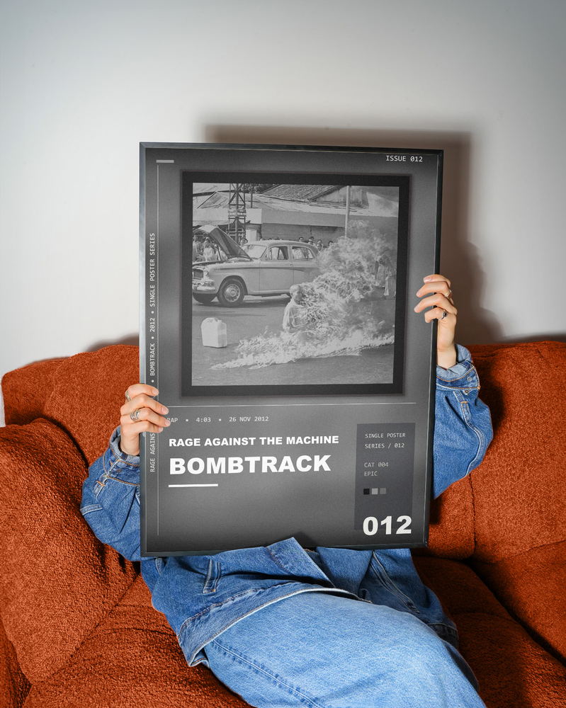 Music poster: Rage Against The Machine - Bombtrack