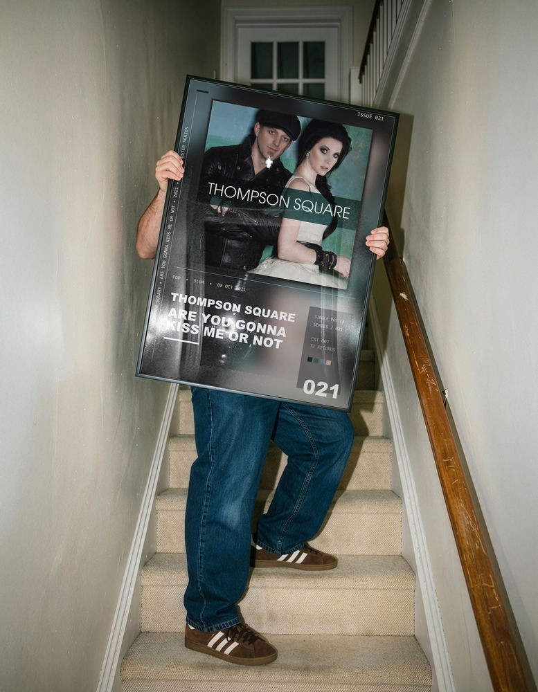 Music poster: Thompson Square - Are You Gonna Kiss Me Or Not