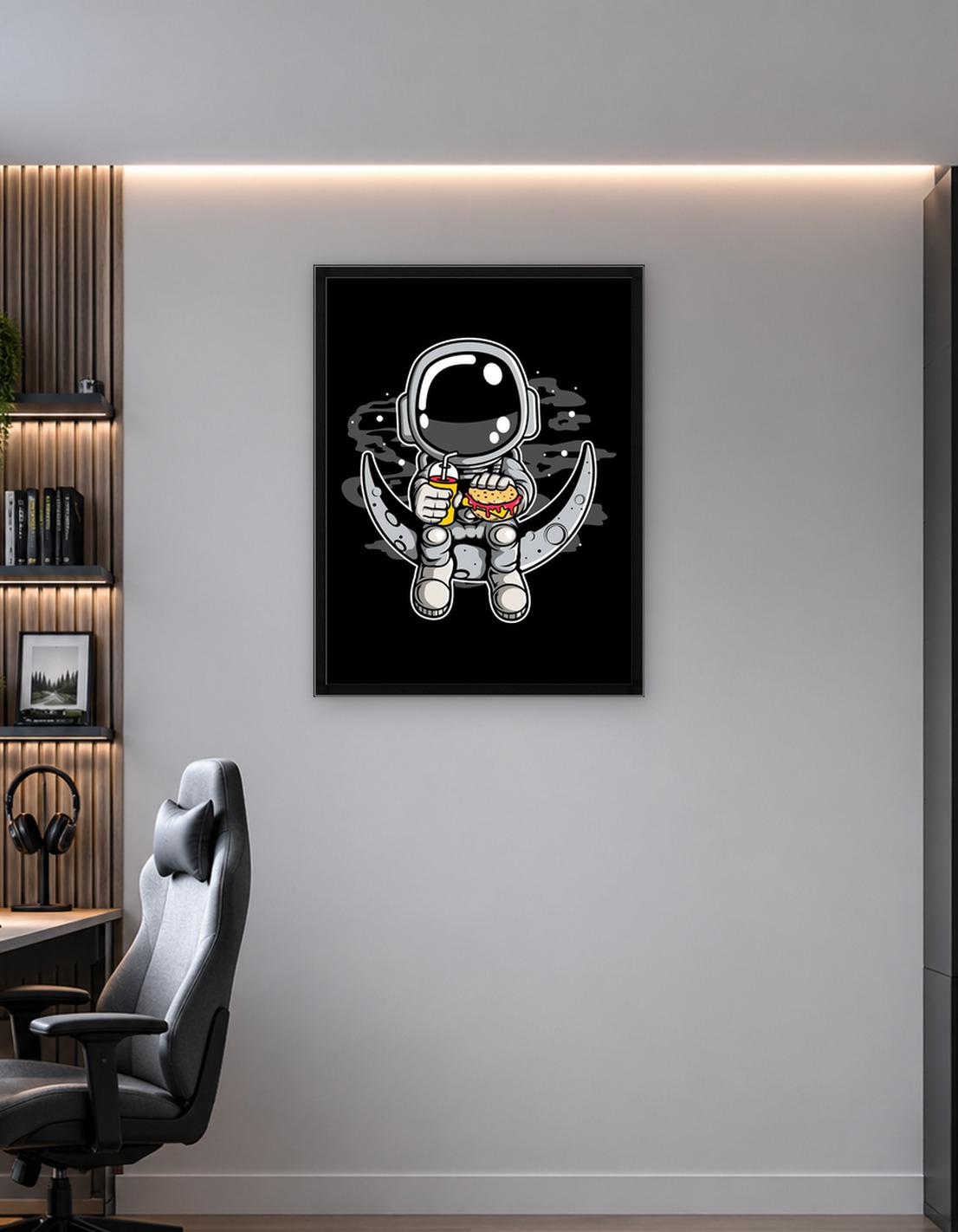 Astronaut Crescent Chair