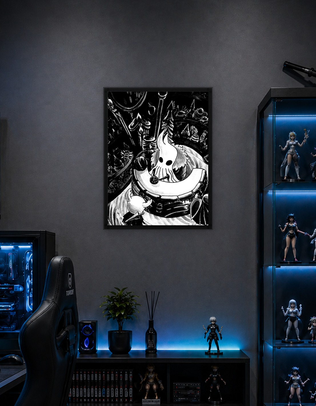 Hollow Knight character in black and white