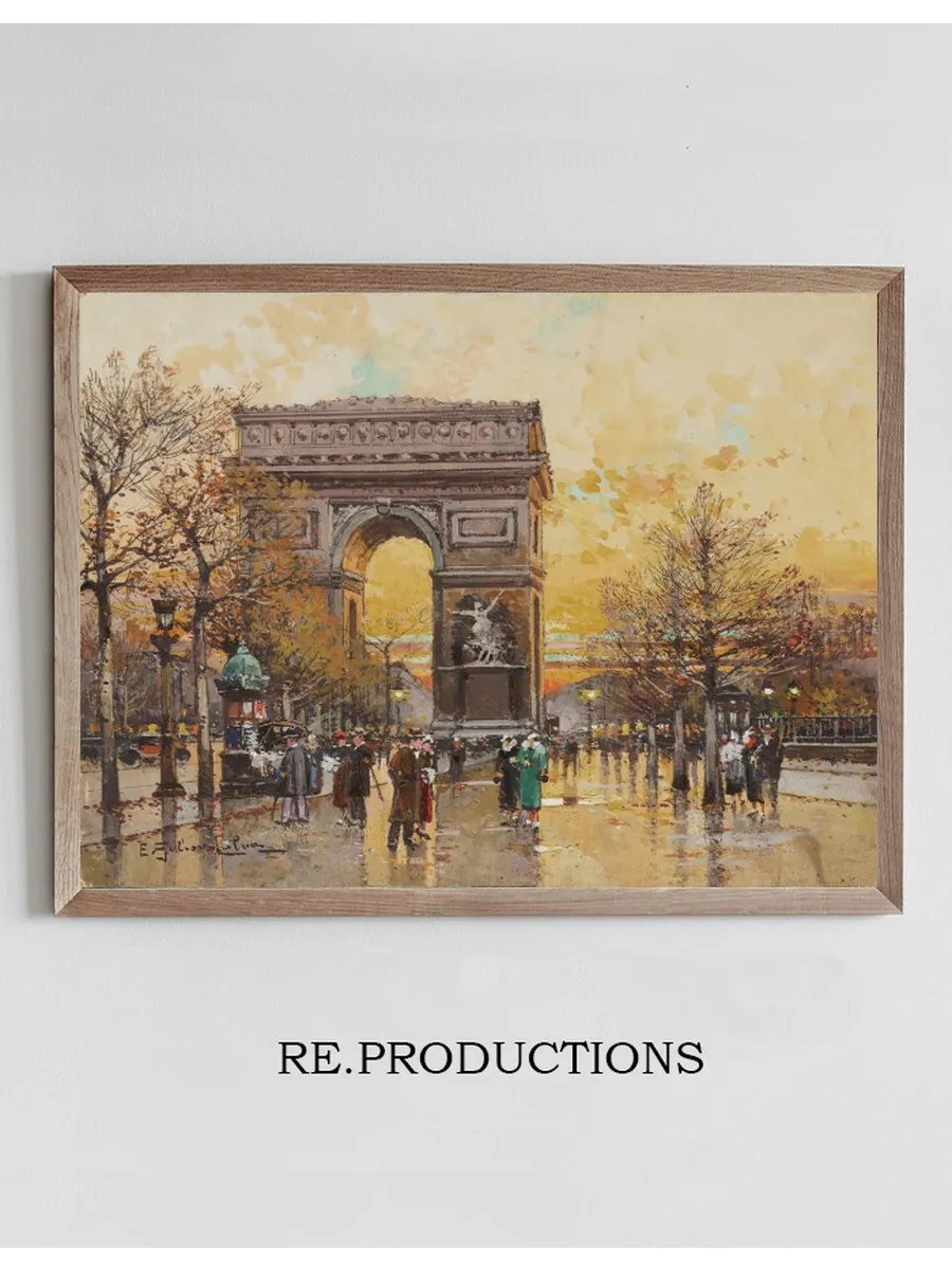 Arc de Triomphe in the Fall