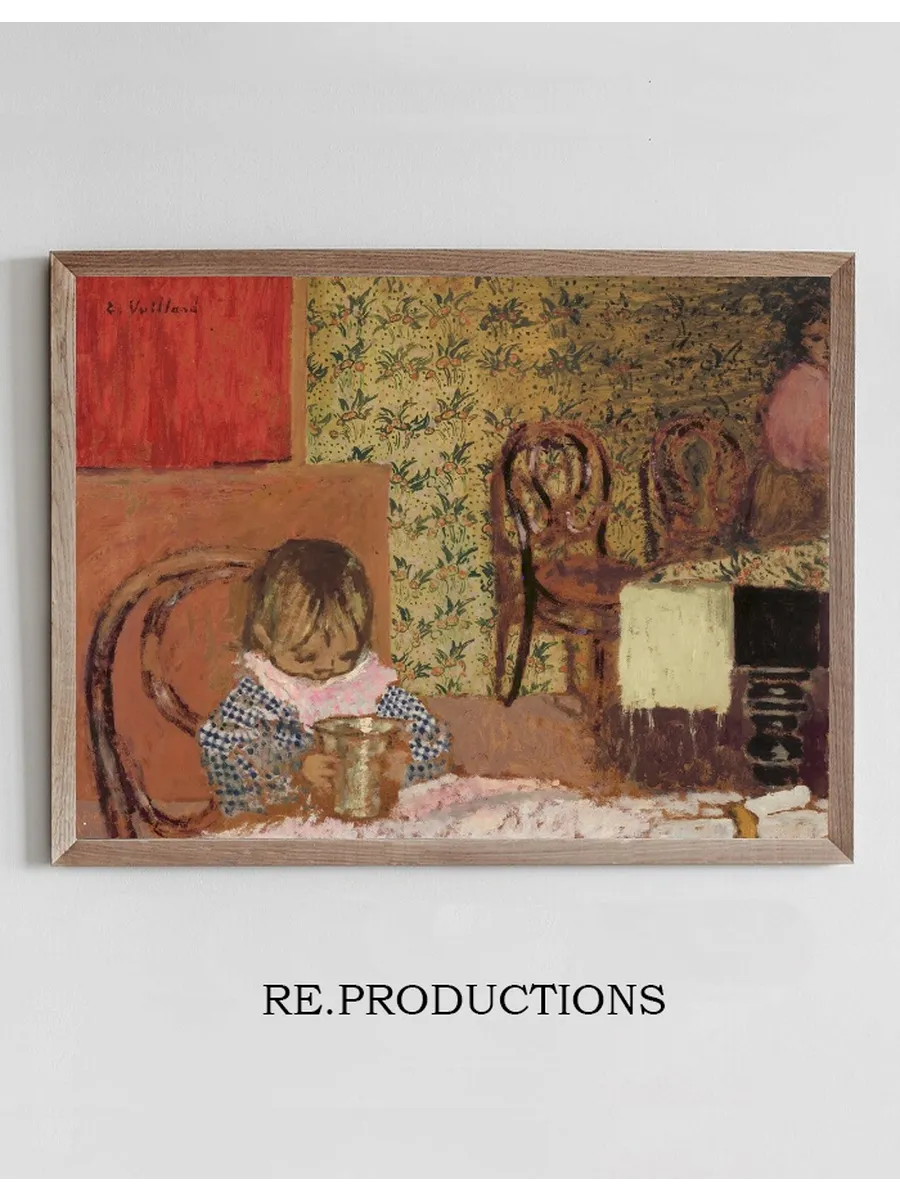 Enfant Avec Gobelet