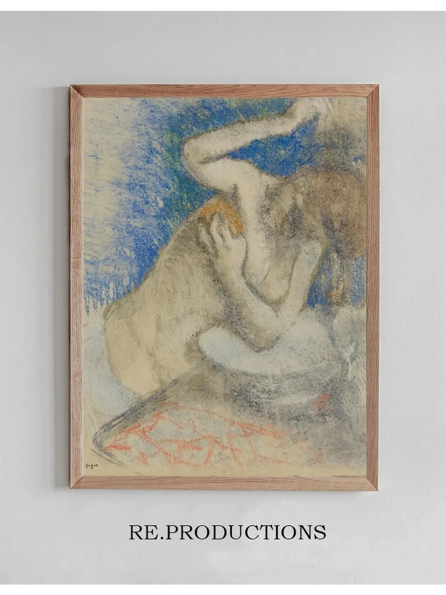 Femme Sa Toilette