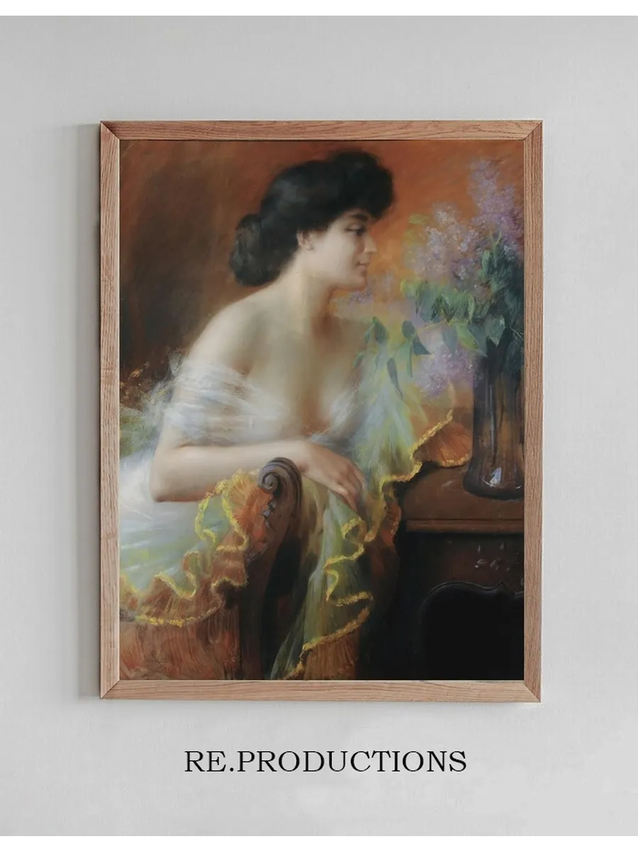 Femme Au Bouquet de Lilas