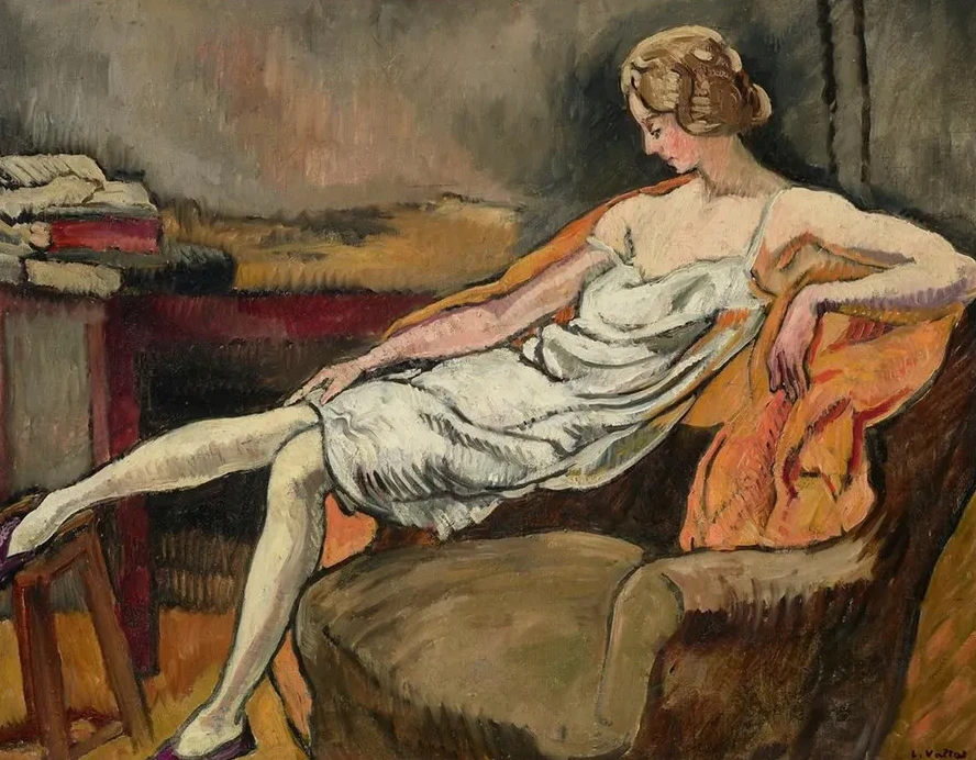 Femme Au Fauteuil