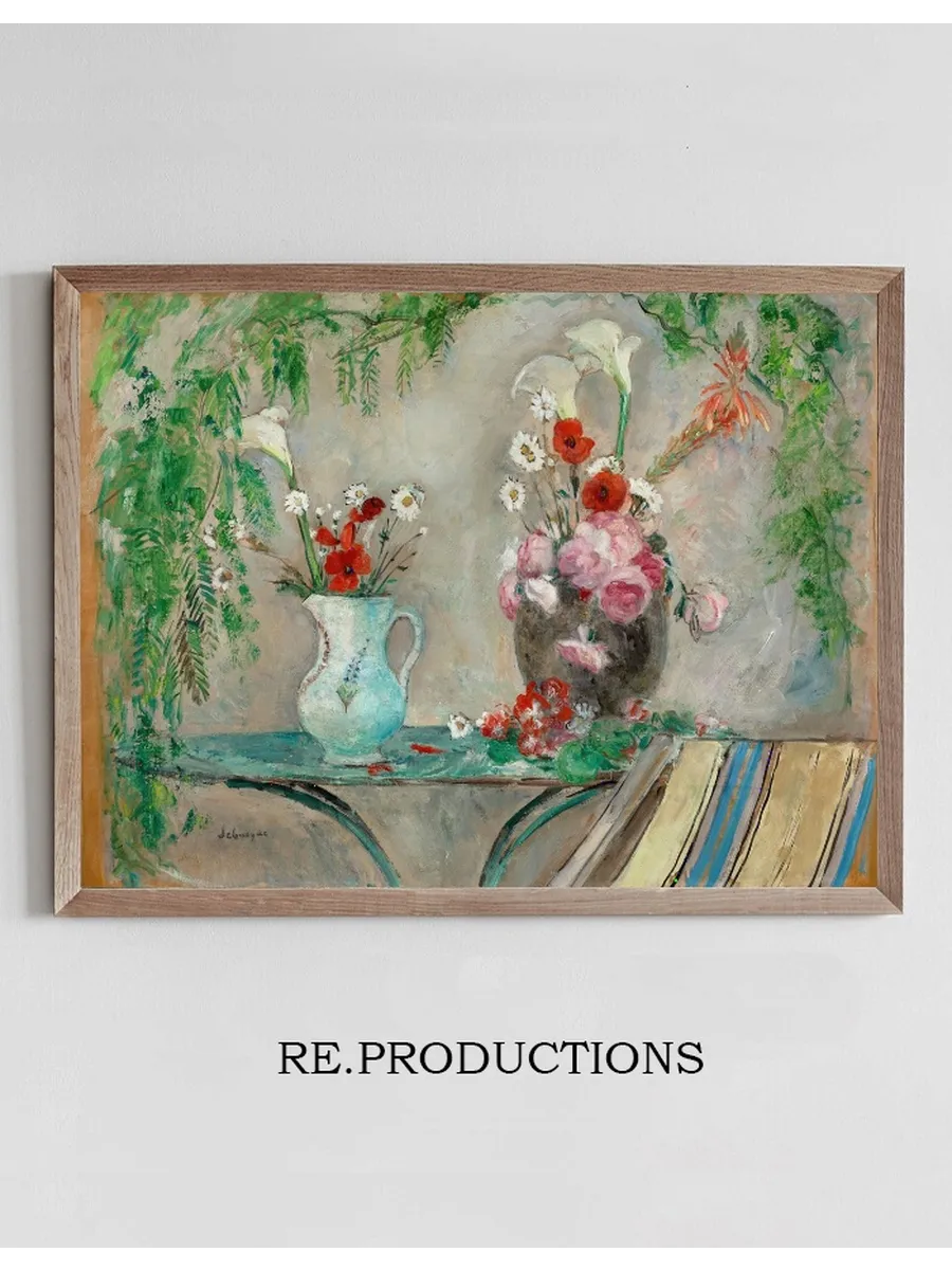 Fleurs Sur Une Table Sur Une Terrasse