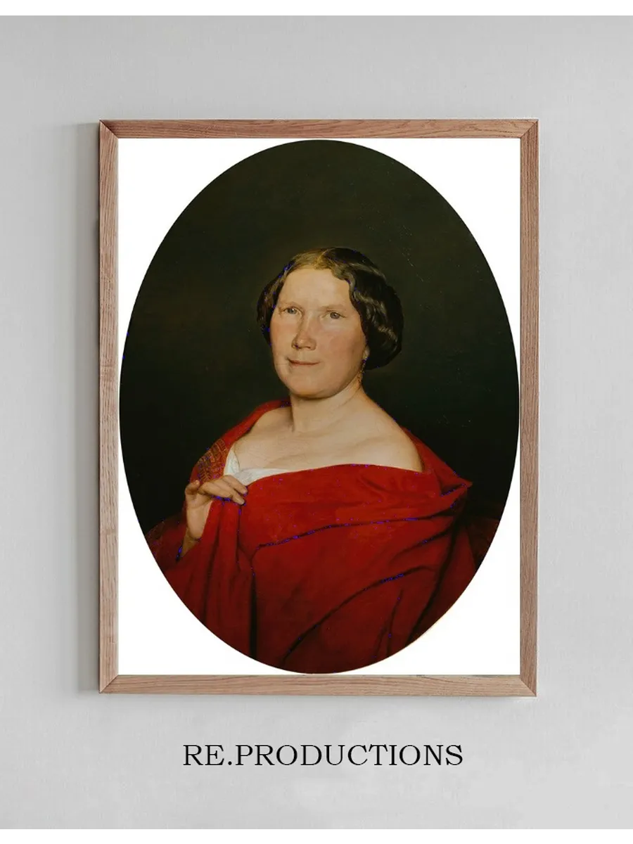 Frau Mit Lachsrotem Umhang