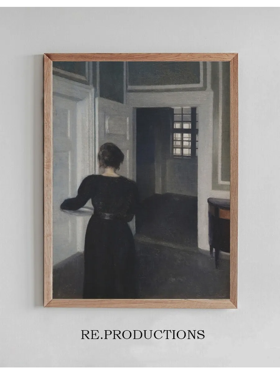 Ida In An Interior