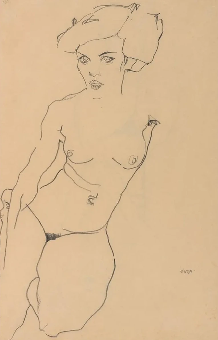 Kneeling FemaleNude