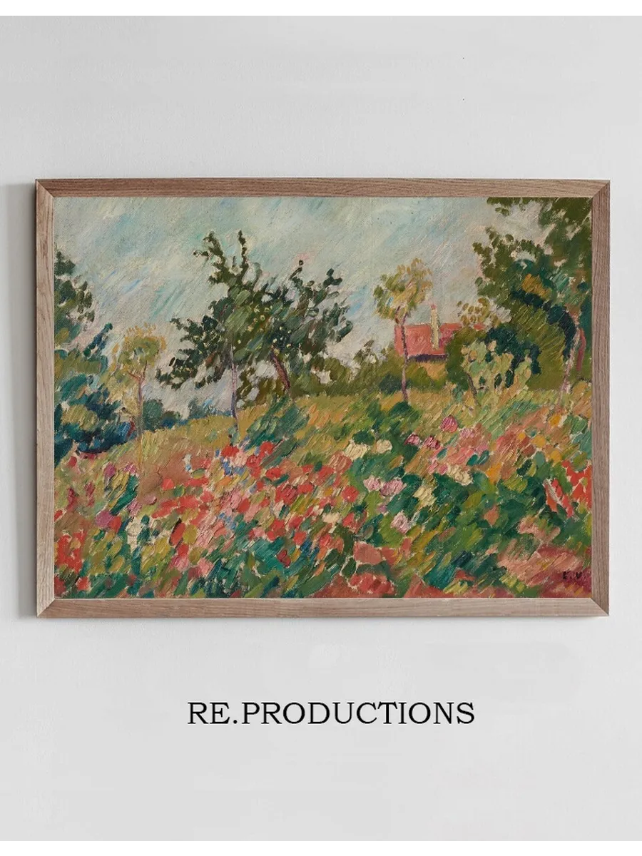 La Maison Dans le Jardin Fleuri