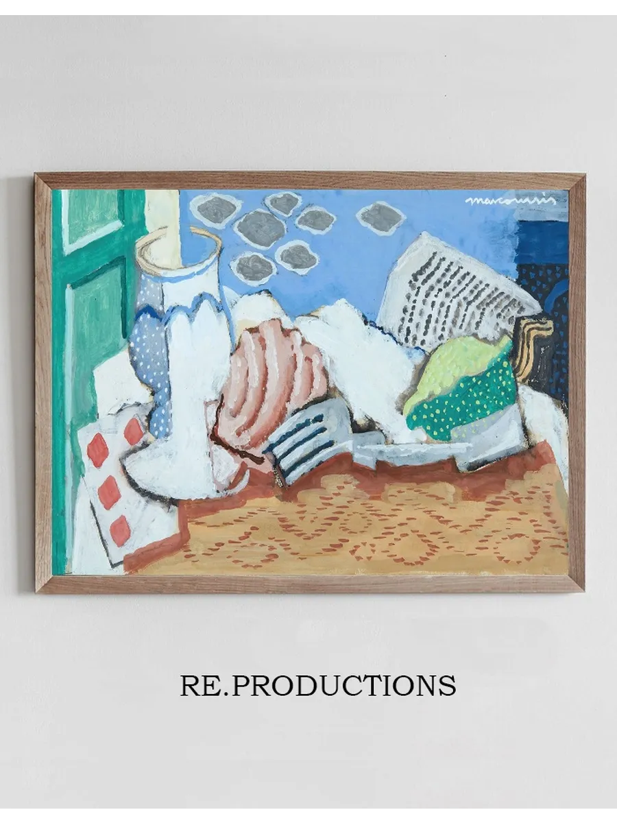 Nature Morte Au Journal