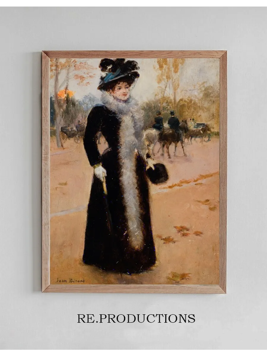 Parisienne Au Bois
