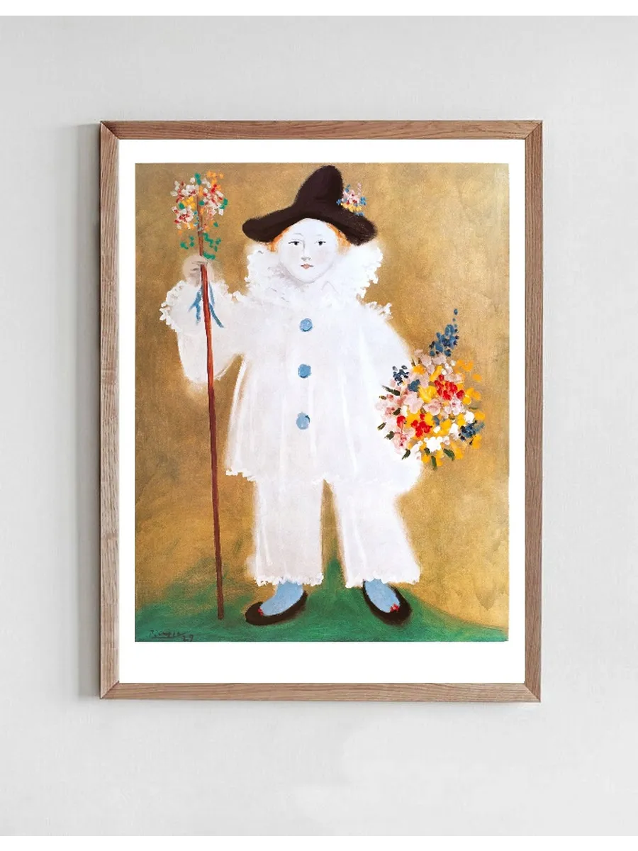 Petit Pierrot Avec Fleurs
