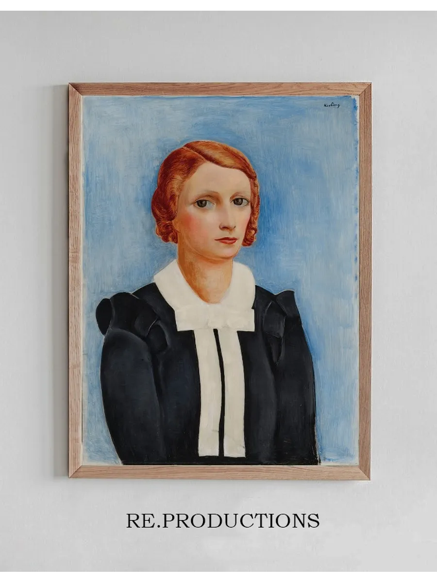 Portrait de Femme Sur Fond Bleu