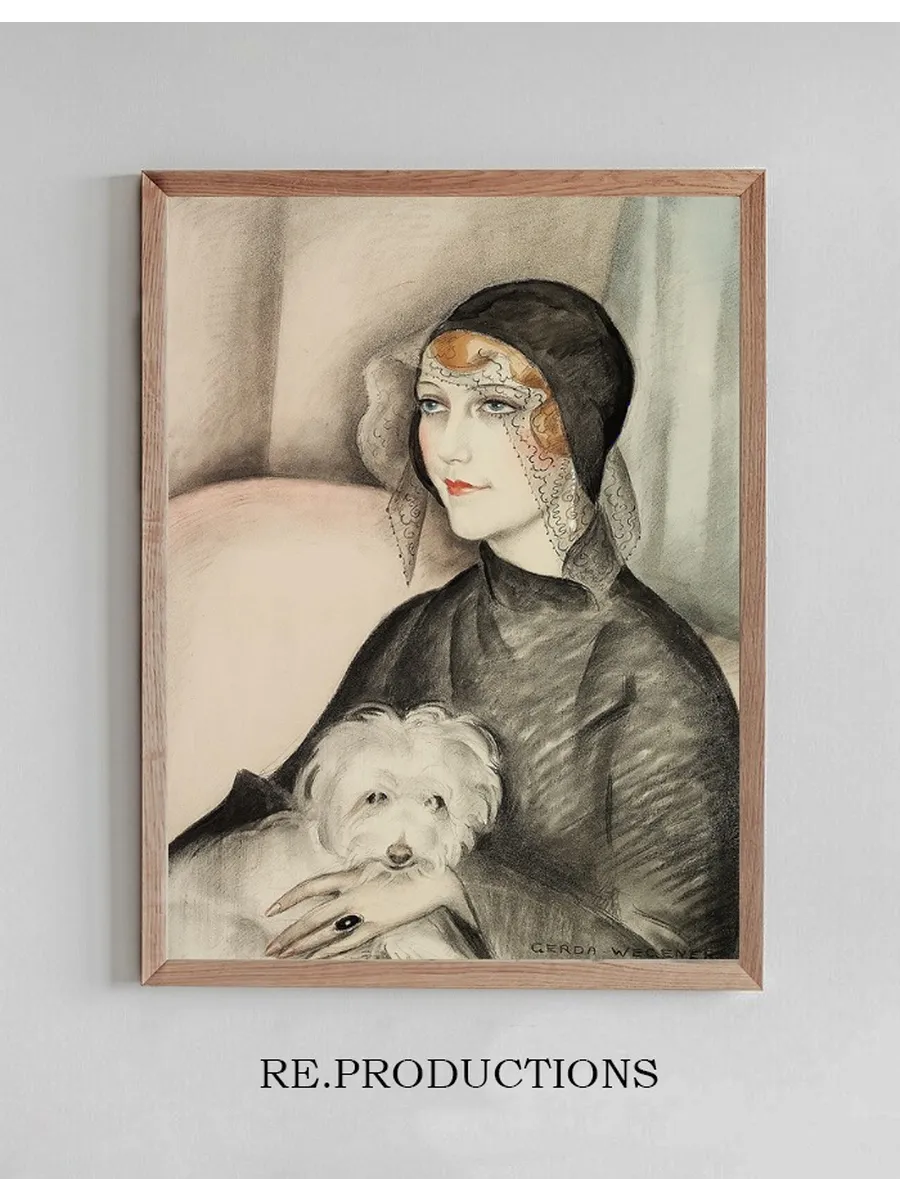 Ung Dame Med Sort Klokkehat Og Lille Hvid Sk Dehund