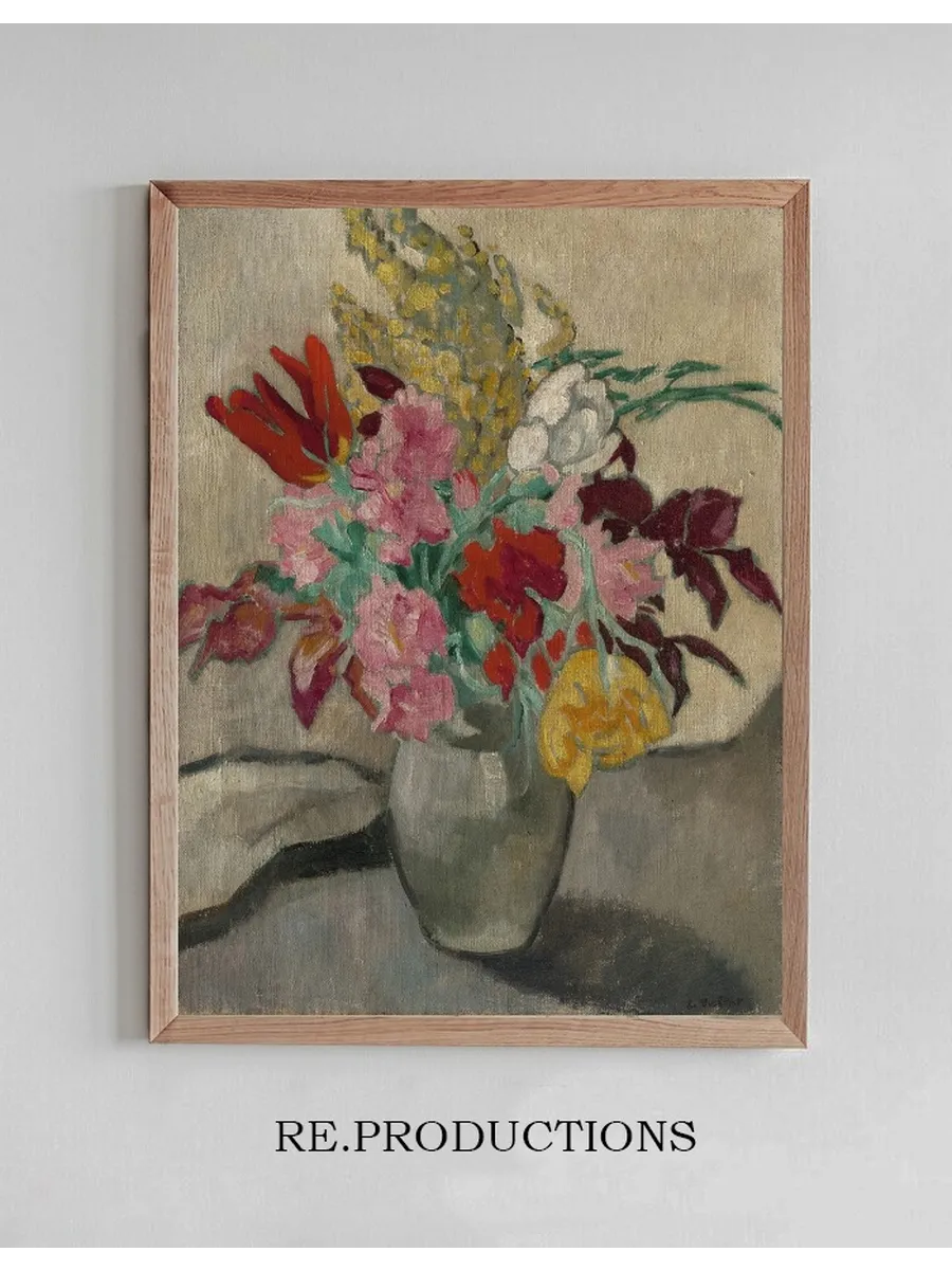 Vase Avec Bouquet de Fleurs