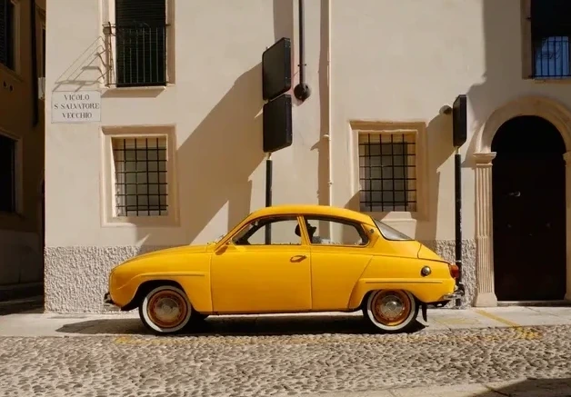 Yellow SAAB