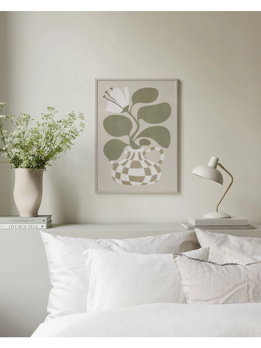 Bold Flower